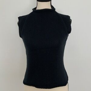 Kenneth Cole Reaction Black Sleeveless Sweater - Size Small
